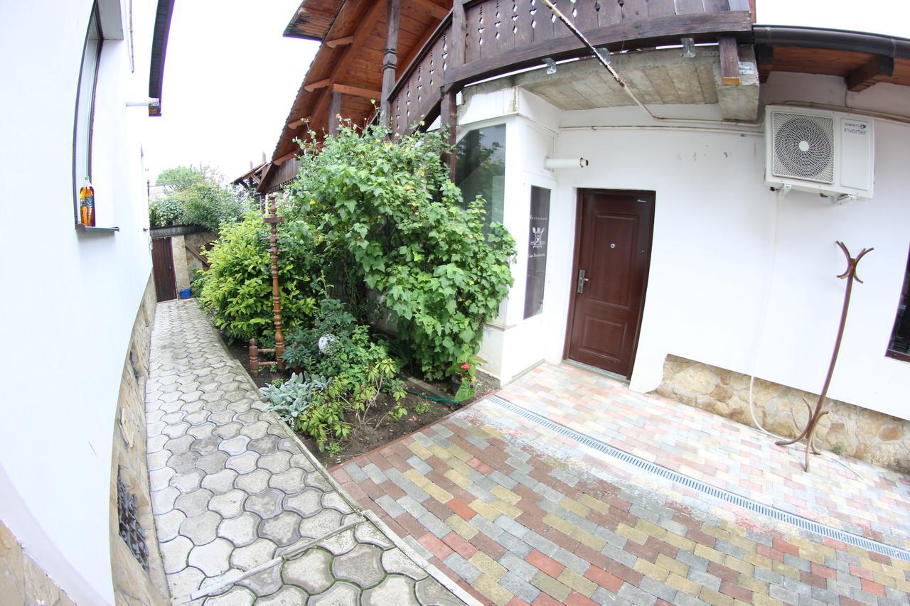 فندق Casa Bucovineana سوتْشافا المظهر الخارجي الصورة