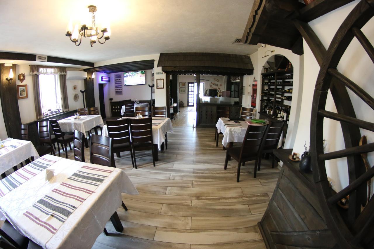 فندق Casa Bucovineana سوتْشافا المظهر الخارجي الصورة