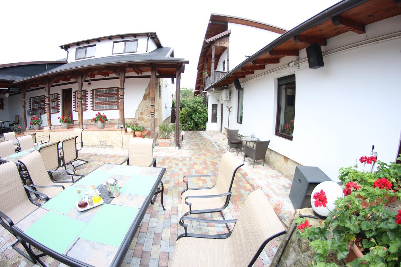 فندق Casa Bucovineana سوتْشافا المظهر الخارجي الصورة